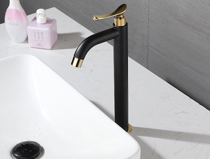 SUS304 Paslanmaz Çelik Şık Gemi Banyo Mat Siyah Tek Soğuk Su Havzası Muslukları