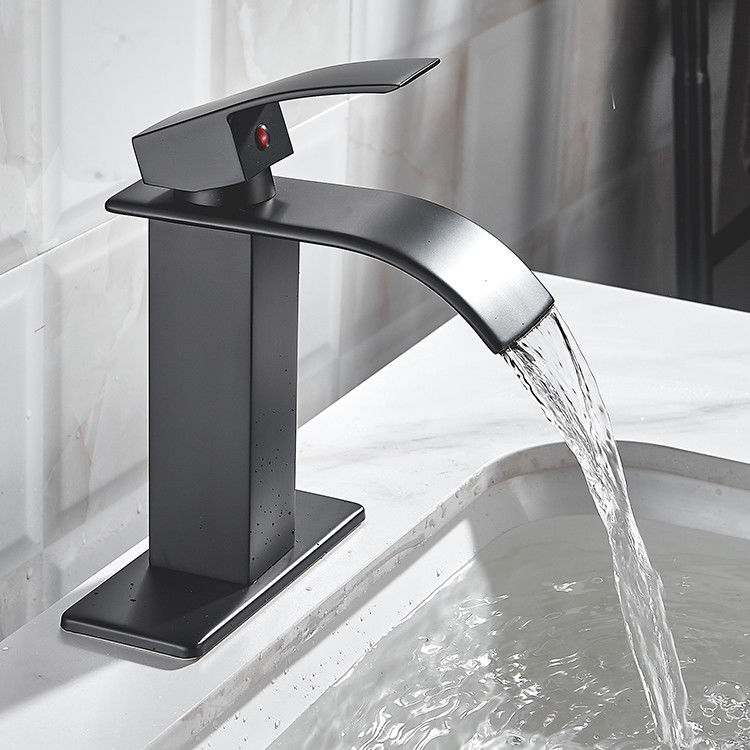 SUS304 Paslanmaz Çelik Şelale Tek Delikli Tek Kulplu Lavabo Bataryası Mat Siyah Krom Fırçalanmış Gri